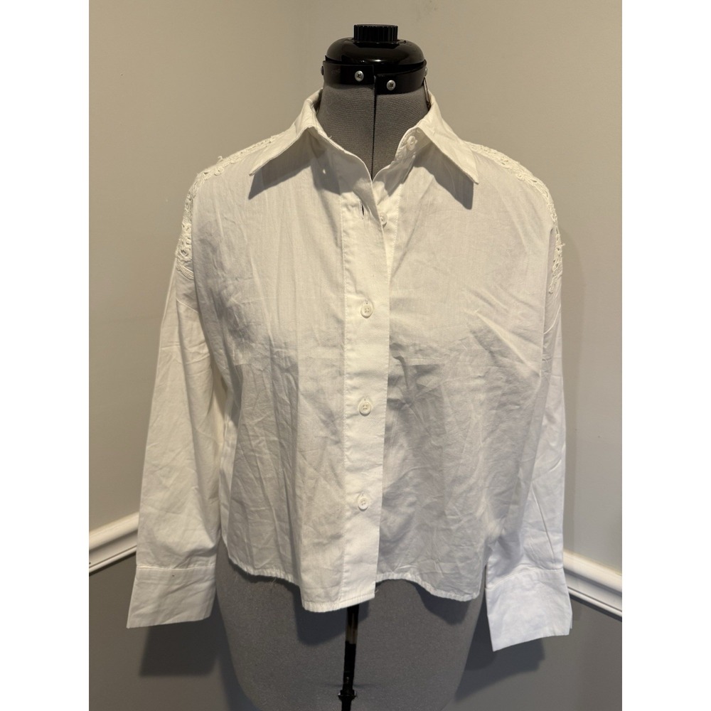 Outfitters Women Cropped Blouse Top Shirt With Lace White Size Small Long Sleeve
